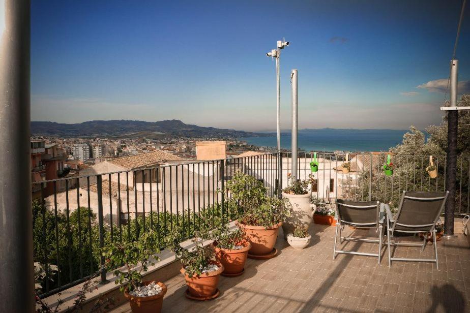 Il Grifo Hotel Licata Exterior photo