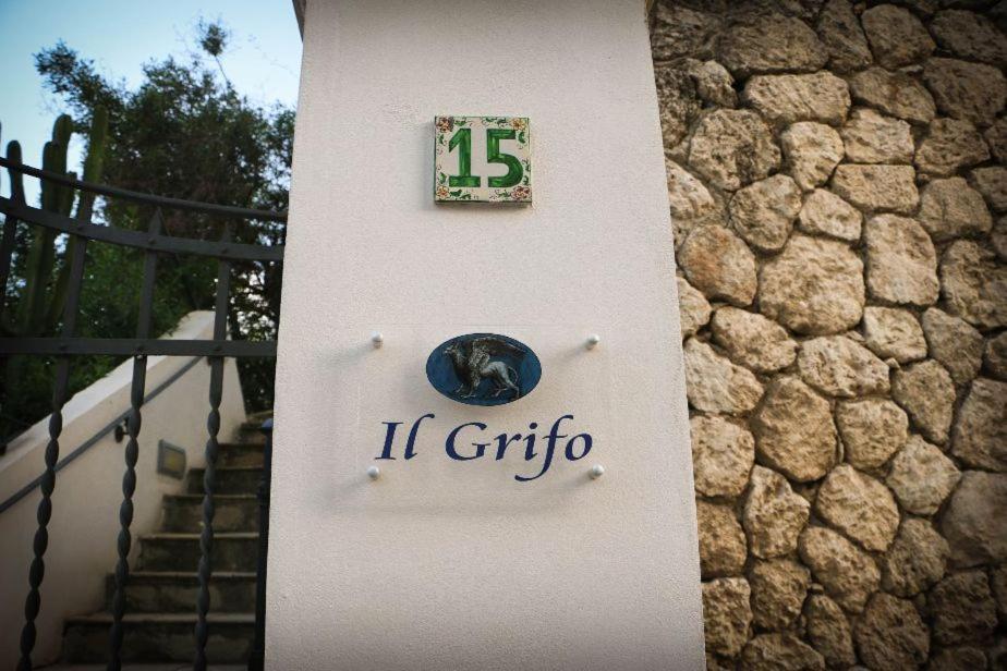 Il Grifo Hotel Licata Exterior photo